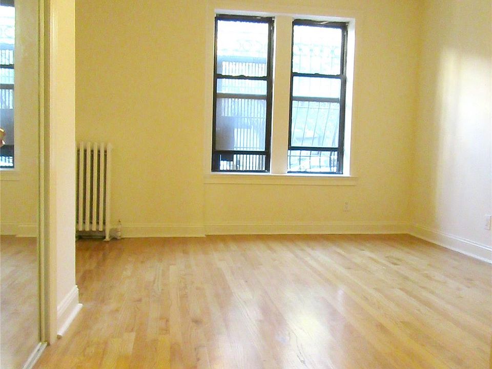 2nd image of 314 4th St #1B