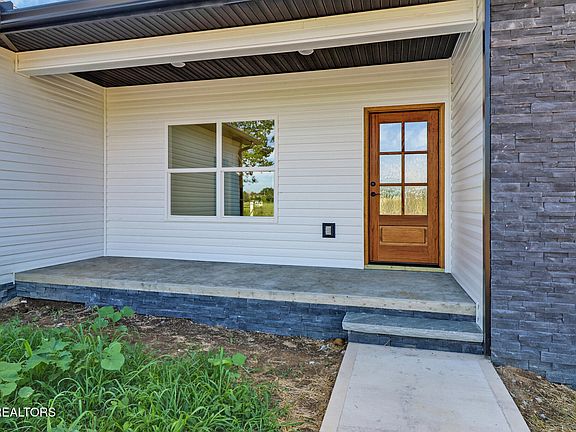 5th image of 249 Old Grimsley Ct
