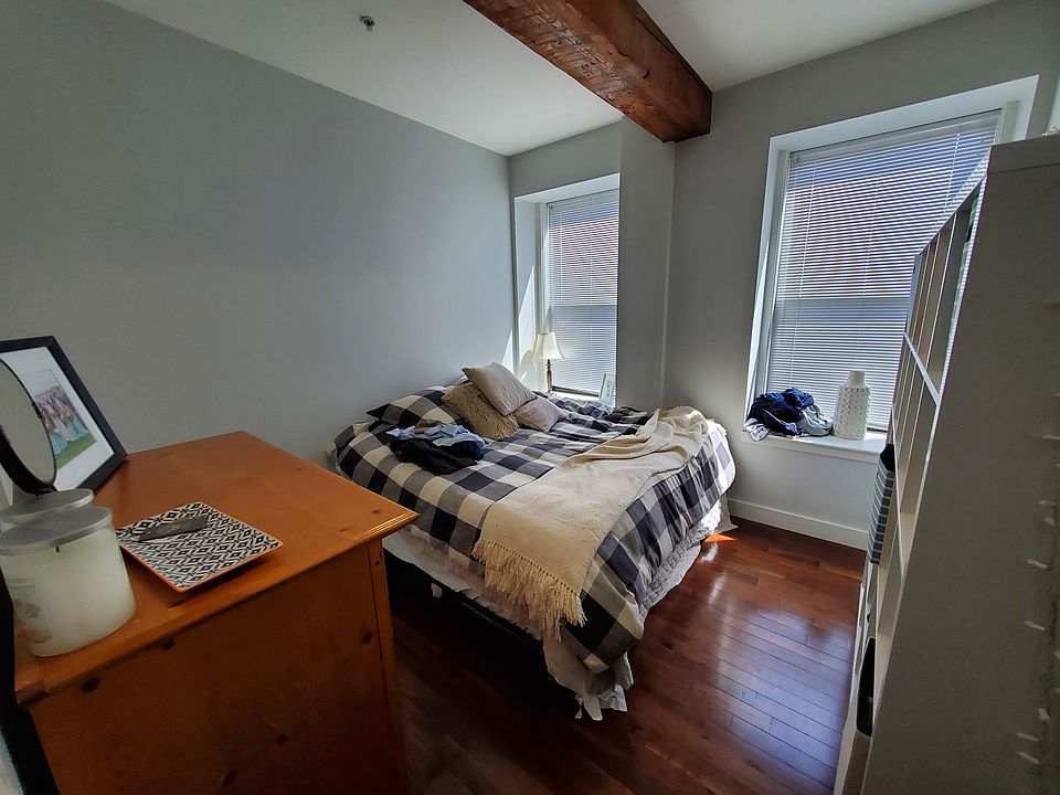 2nd image of 464 Harrison Ave #205A
