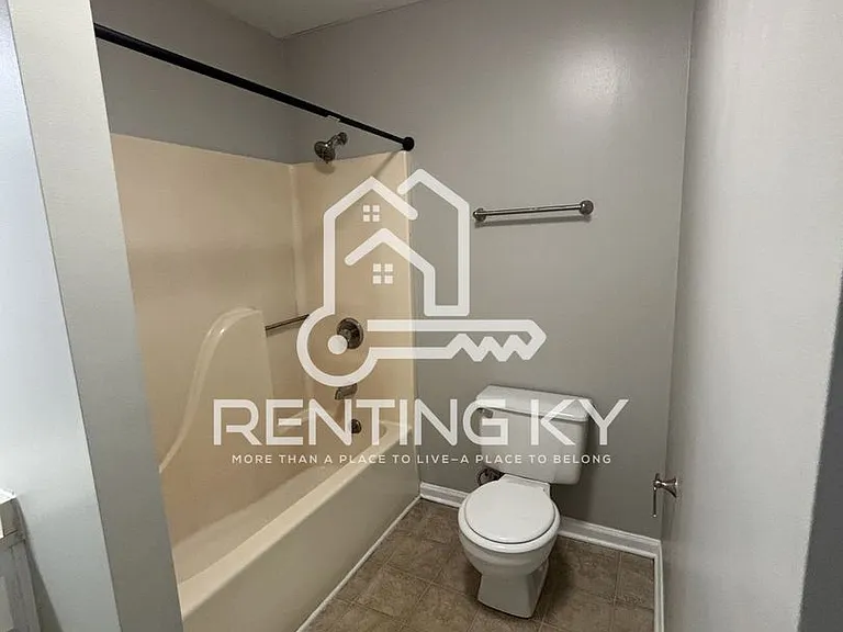 104 Strawberry Ln — Photo 14