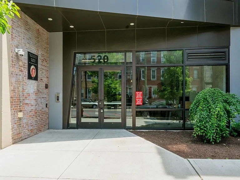 520 Palisade Ave #405 — Photo 39