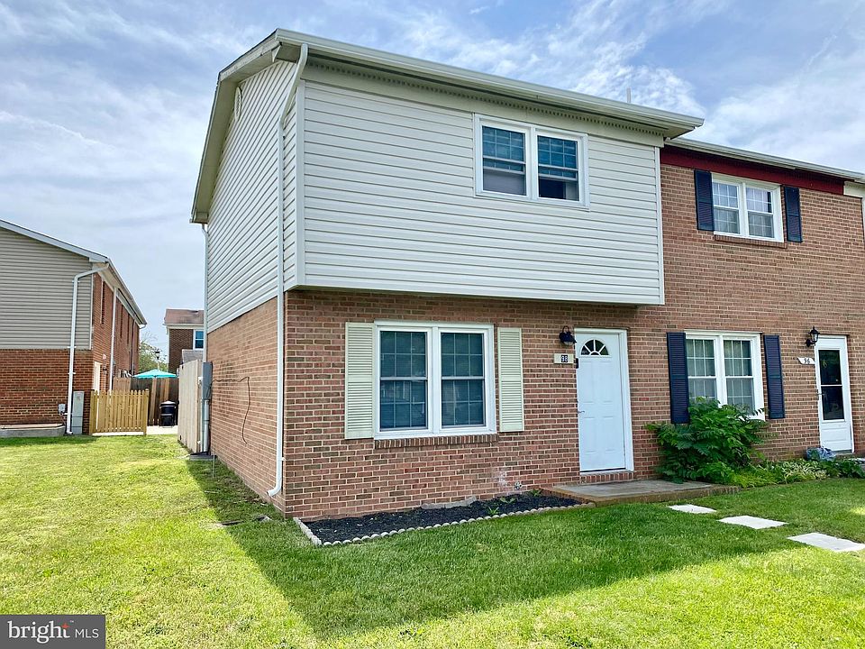 1st image of 98 Hackberry Dr