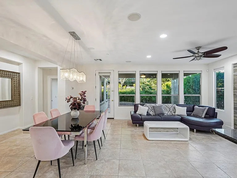 12600 W Rosewood Ln — Photo 10