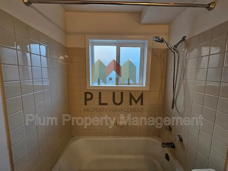 200 Eddy Ave #1C — Photo 10