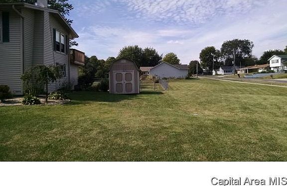4th image of 272 Bandy Ave