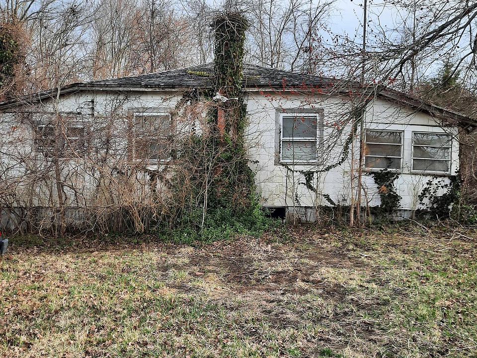 1st image of 8915 Palmer Ln