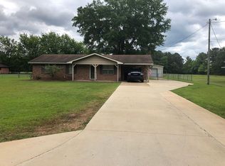 1025 Casey Ln, Columbus, MS 39702