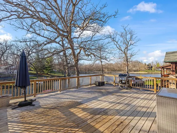 53 Southside Country Clb, Decatur, IL 62521