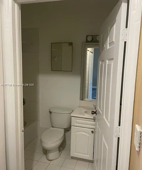 631 NW 79th Ter — Photo 5