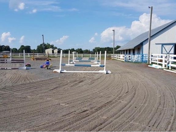 5th image of 22244 Sam Fred Rd