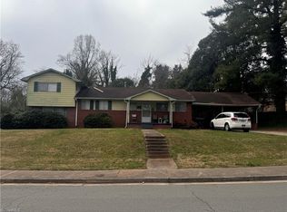 2308 Elbon Dr, Winston Salem, NC 27105