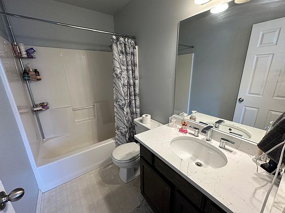 4th image of 6977 S Florentine Ct