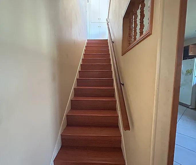 Stair to 3 bedrooms /1 full bath on 2nd floor