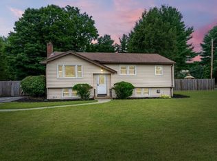 5 Black Pond Rd, Mansfield, MA 02048