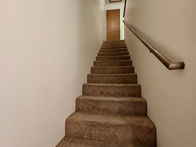 700 Hillside Rd — Photo 12
