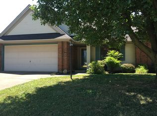 985 Oakcrest Dr, Henderson, KY 42420