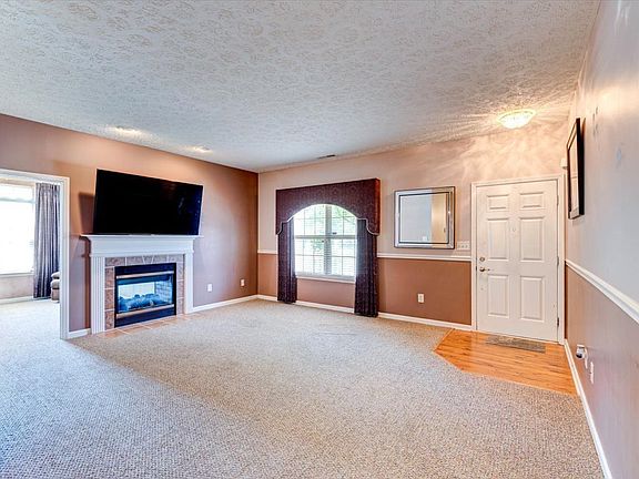 5th image of 2708 Big Bear Ln