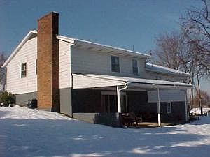 2nd image of 425 Woodland Ave #S