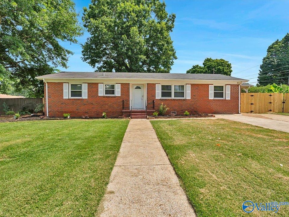 1st image of 3906 Ellen Dr NW