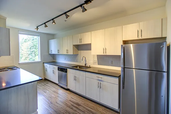Greenwood Place Apartments — Photo 19