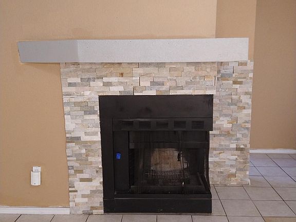 3rd image of 7705 Redwood Dr NW