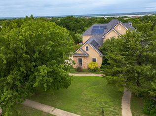 2785 S Lakeview Dr, Cedar Hill, TX 75104