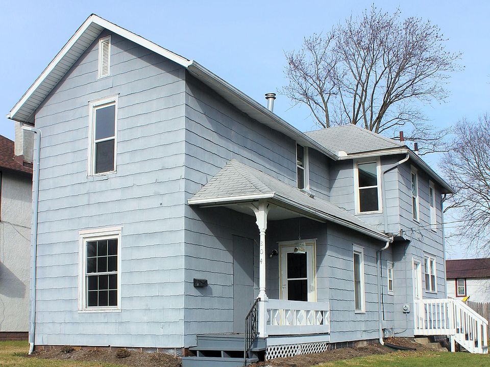 1st image of 204 Cambria St