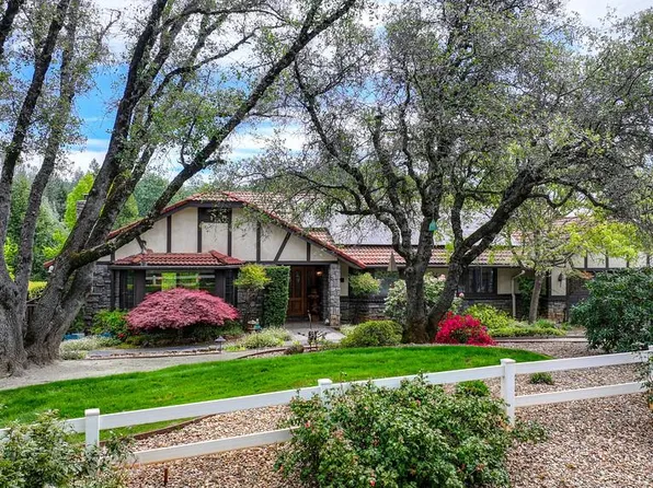 18939 Moonlight Ct, Meadow Vista, CA 95722