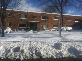 2681 Noble Rd APT 1, Cleveland, OH 44121