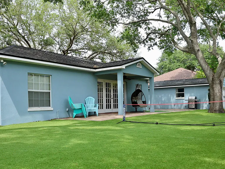 4118 W Palmira Ave — Photo 12