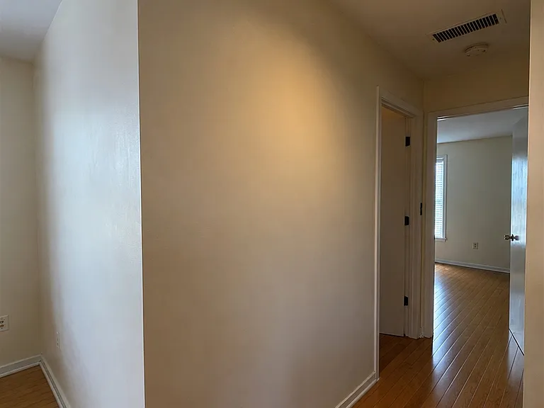 24 Chestnut St — Photo 7