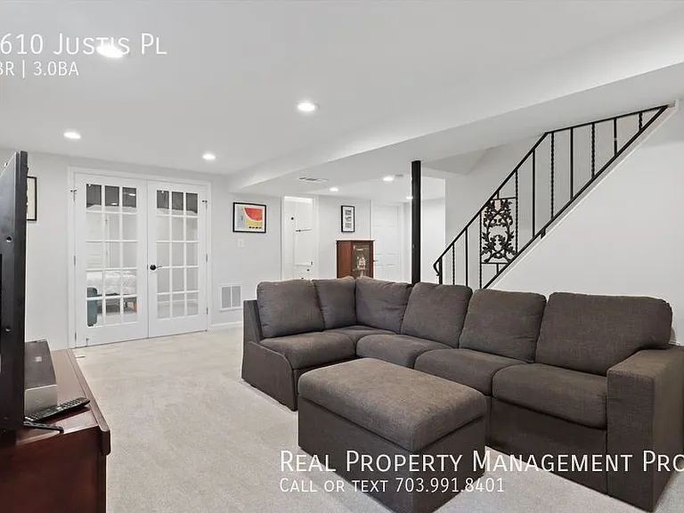 5610 Justis Pl — Photo 15