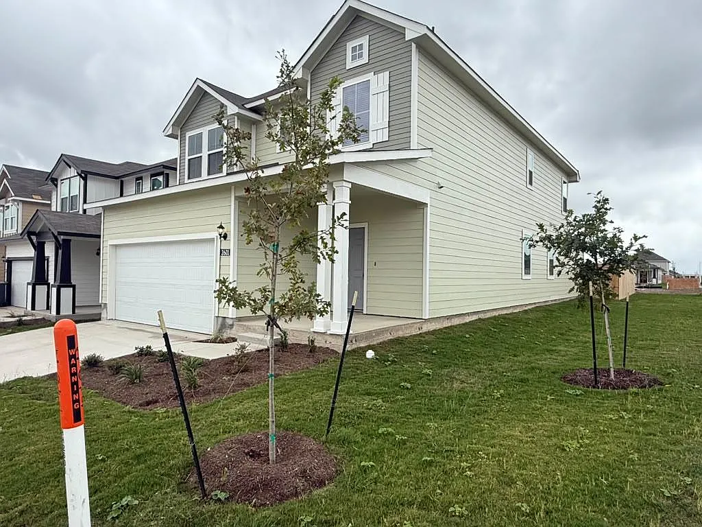 1 bed, 3.5 bath, 2595 sqft, $2,899 — Photo 4