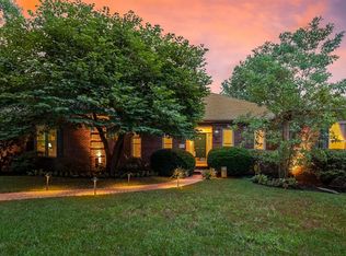 2609 Fairview Ct, Lexington, KY 40513