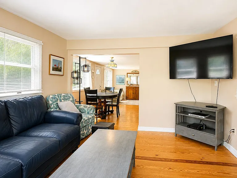 6 Willow Ln — Photo 9