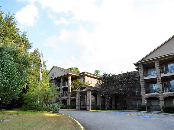 4th image of 2803 Kings Crossing Dr APT 219
