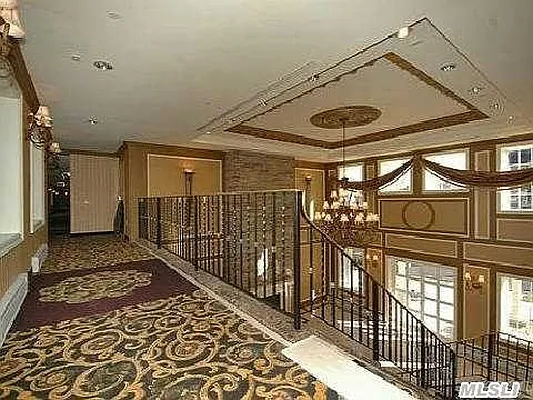 Rented by Douglas Elliman | media 21