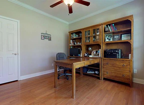 4th image of 2227 White Frye Ln