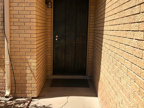 3rd image of 727 Lulac Ave NW
