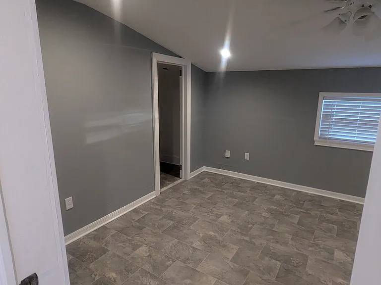 2100 Nottingham Rd — Photo 9