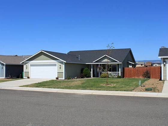 2nd image of 1507 E Hobert Ave