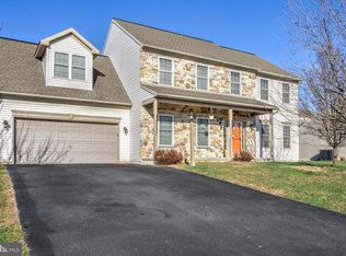 2027 Mallard Ln, Lebanon, PA 17046