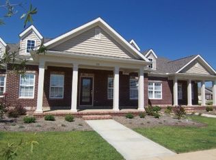 123 Hatleyberry St, Oak Ridge, TN 37830