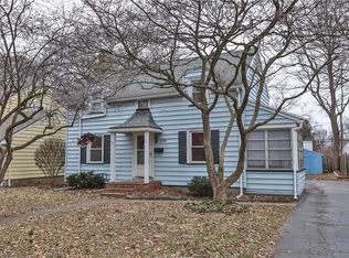 208 Coolidge Rd, Rochester, NY 14622