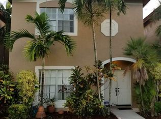 16315 Emerald Cove Rd, Fort Lauderdale, FL 33331