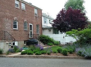 162 W Hudson Ave, Englewood, NJ 07631