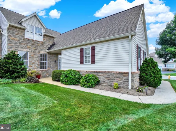 1497 Turnberry Ct, York, PA 17403