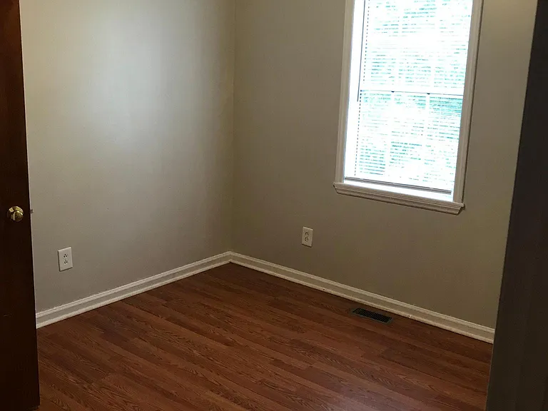 4256 Kaplan Dr — Photo 7