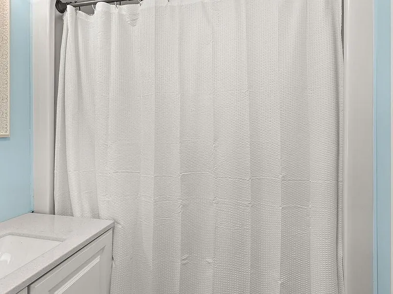 911 Ocean Blvd #8 — Photo 31