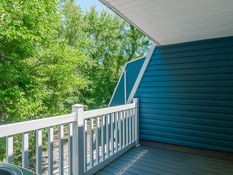 The Cascades Apartments and Townhomes — Photo 11